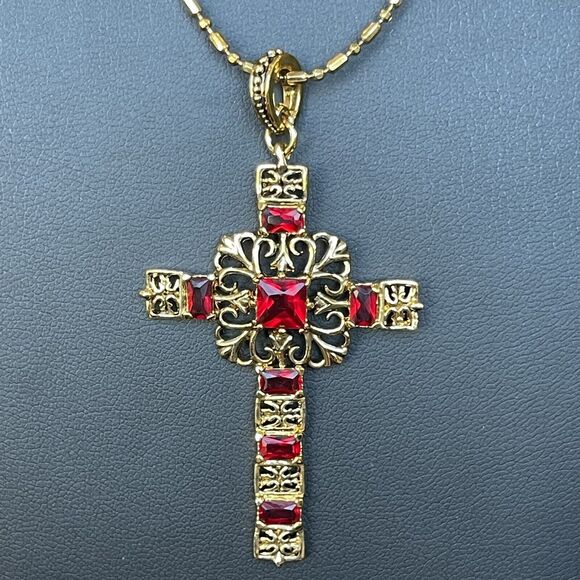 CAMROSE & KROSS Jacqueline Kennedy JBK Red & Gold Cross Necklace in Box - Picture 2 of 8